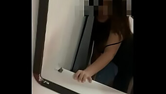 Une Thaïlandaise Sensuelle Se Fait Baiser En Levrette